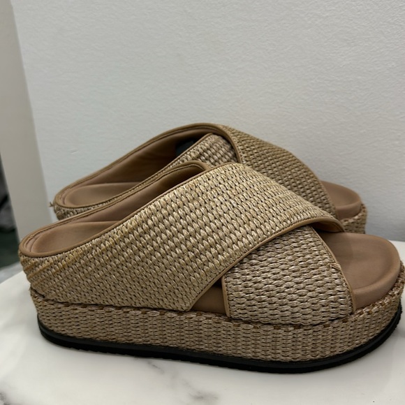 Women's cross stack raffia sandal - Picture 5 of 5